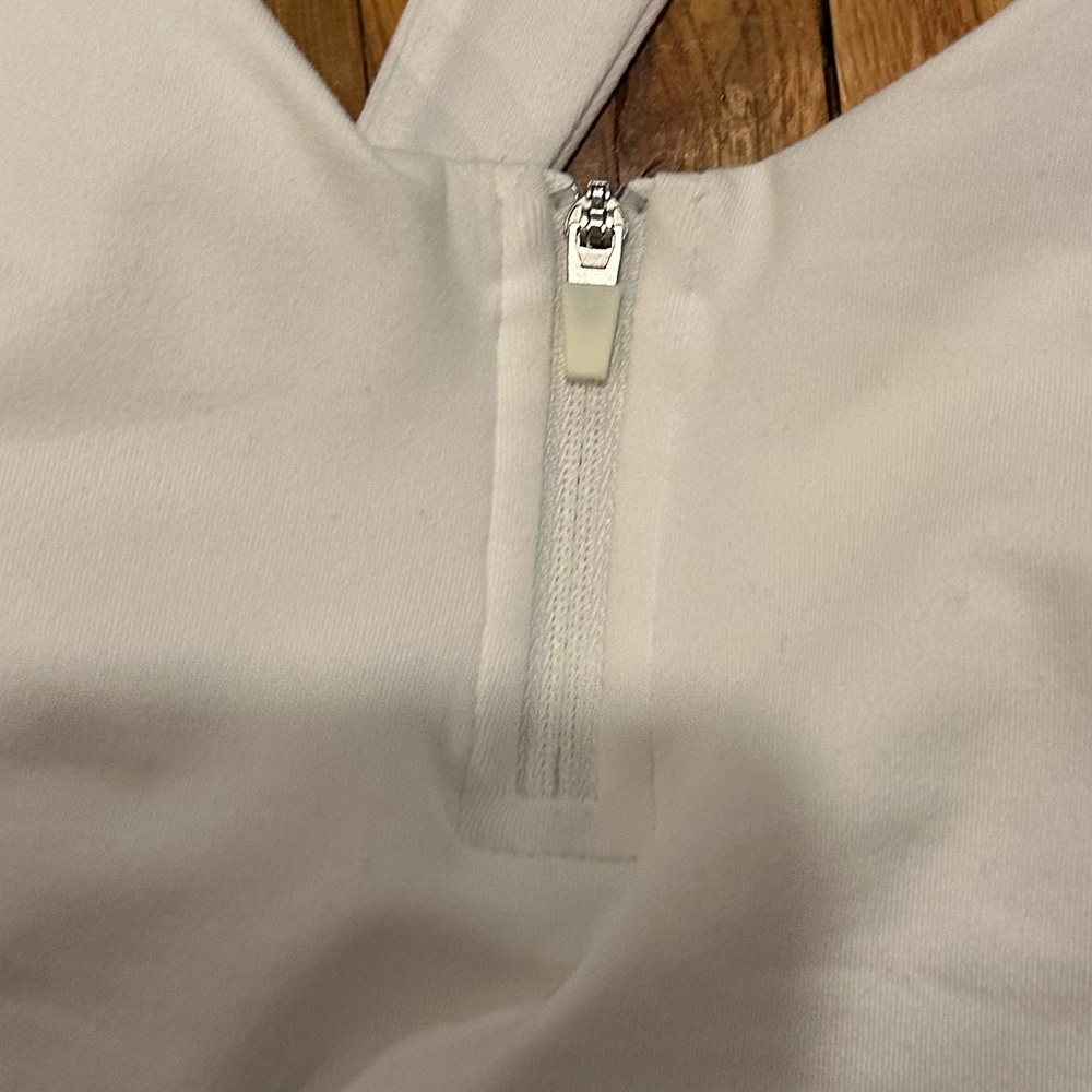 NWOT Alo Yoga AloSoft Showcase Dress in White - Picture 6 of 8